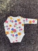 Body dla niemowlaka noworodka dziewczynki w kwiaty rozmiar 62