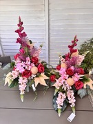 Urokliwy komplet kompozycji nagrobnej