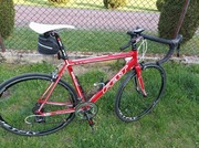 Rower szosowy solidnej marki Felt 85