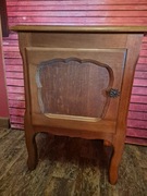 Stylowa szafka nocna