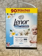 Lenor Sensitiv Proszek Niemcy Kolor 90 prań 