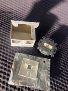 Berker 455401 gniazdo RJ45 Cat.6 + dekiel biały – 2 komplety