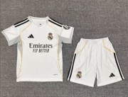 Strój dziecięcy Real Madryt 25/26 Rozmiar 20 (115-125)