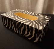 Chustecznik drewniany 