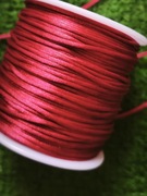 Sznurek do tworzenia biżuterii czerwony cena za 3 metra