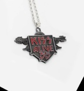 duzy metalowy  wisiorek naszyjnik medalion Kiss Alive 35