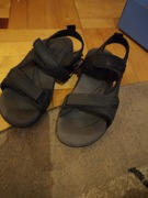 Sandałki Northside, model Riverside Lite.