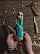 Jezus Frasobliwy rzeźba w drewnie rękodzieło prezent sztuka ludowa 2