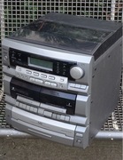 Wieża mini SOUNDWAVE PP2000 radio wzmacniacz gramofon działają ale...