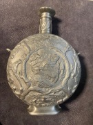 Cynowy bukłak. Motyw myśliwski! 