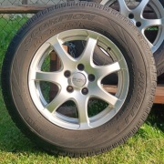 Sprzedam felgi aluminiowe 4 sztuki.  7Jx16 H2 5x114,3 ET38 