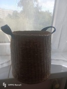 Kosz z papierowej wikliny 