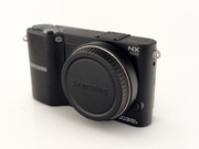 Aparat Samsung NX1100 - matryca APS-C 20 Mpix  + adapter Canon FD