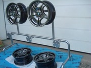 Stojak ekspozycyjny do felg/kół Stal nierdzewna b.stabilny