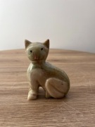 Figurka kota z onyksu, ręcznie rzeźbiona, unikatowy wzór