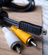 Kabel 140cm z filtrem ferrytowym 2xRCAcinch mini USB + Drugi przewód gratis