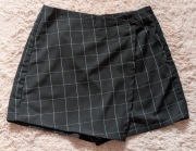 Czarne spódnico-szorty Cropp 34[XS]