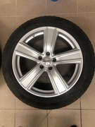 Topowe opony zimowe Bridgestone wraz z felgami Dezent i czujnikami Schrader