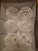 bombki na szydełku  średnica 9 cm