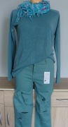 Zestaw Zielony: jeansy+ sweter rozm. 32/34