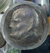 Rzymska moneta z Janem Pawłem ? Srebro Ag 800