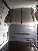 Ściana grodziowa z sypialnią do busa Mercedes sprinter