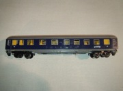4-osiowy wagon pasażerski dalekobieżny Trix H0 Okazja!