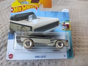 Hot Wheels Small Bloc Mattel. Tooned Netflix.