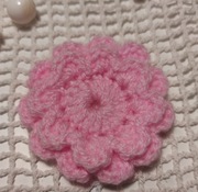 Kwiatek 3D jasno różowy , włóczka