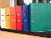 Zestaw używanych segregatorów A4 w różnych kolorach 10 sztuk