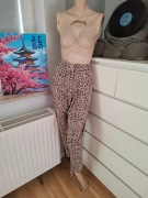 BPC Selection bawełniane brązowe spodnie w panterkę panterka animal print