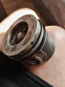 Tłoki jaguar na pierścienie prima przerowkowane na 2 mm