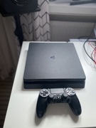 Play station 4 slim 500gb , pad +2 gry