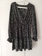 Piękna sukienka czarna z długim rękawem w białe listki M