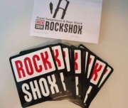 Oryginalna naklejka Rock Shox 6.5 x 7.5cm.