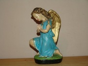 Stara figura gipsowa - Anioł