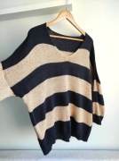 Włoski sweter pasy granat ze złotą nitką r U