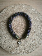 Bransoletka sznur koralikowy, kolor fioletowy