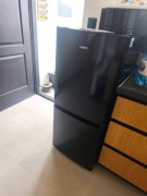 Sprzedam prawie nową lodówkę MPM-108-KB-44
