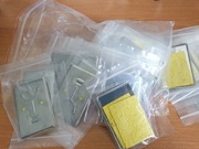 Podstawka pod lutownicę i 2 gąbki do czyszczenia grotów