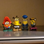 Minionki Kinder niespodzianka