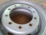 Felgi stalowe, 22.5x11.75 ET 135, 10 otworow, szerokie na przod.