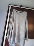 Dłuższy sweter marki Canda