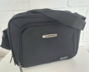 Czarna torba na ramię Longerre etui na tablet / iPad