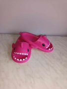 Klapki rekinki plażowe/basenowe 