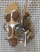 Sandały złote na obcasie typu kitten 38 ZARA