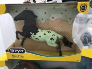 Breyer Classic (1:12) 10334 - Mint Chip Mustang, 2025 nowe