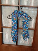 Niebieska lekka apaszka szalik w kolorowe kropki