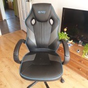 FOTEL FURY AVENGER M CZARNO-NIEBIESKI