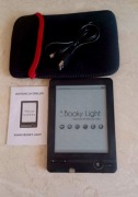 Czytnik ebook Kiano Booky Light + etui + kabel – sprawny